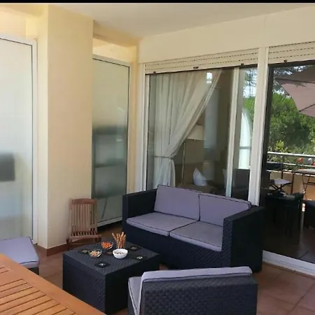 Appartement Avec Terrasse Vue Mer Et Jardin Linge Et Menage Final Inclus Calvi (Corsica)