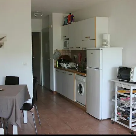 Avec Terrasse Vue Mer Et Jardin Linge Et Menage Final Inclus Calvi (Corsica)